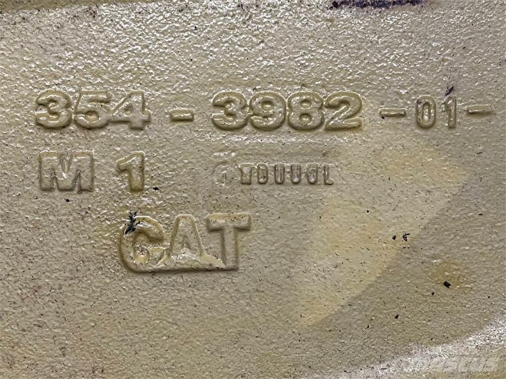 CAT 908M Link Arm 354-3982 其他组件