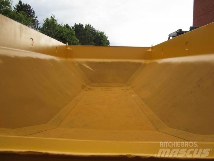 CAT D350D dumperkasse, brugt 翻斗车\公路型自卸车