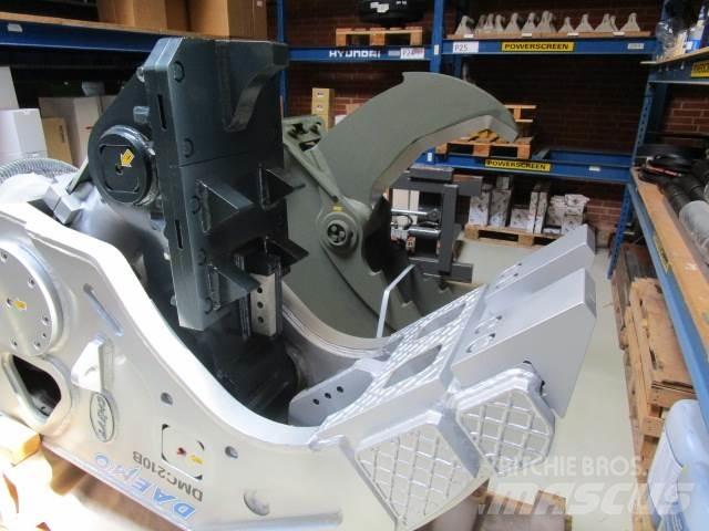Daemo DMC210B betonsaks 破碎钳