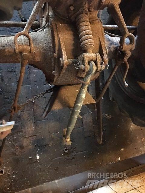 Ferguson traktor, Benzin 建筑机械-其他