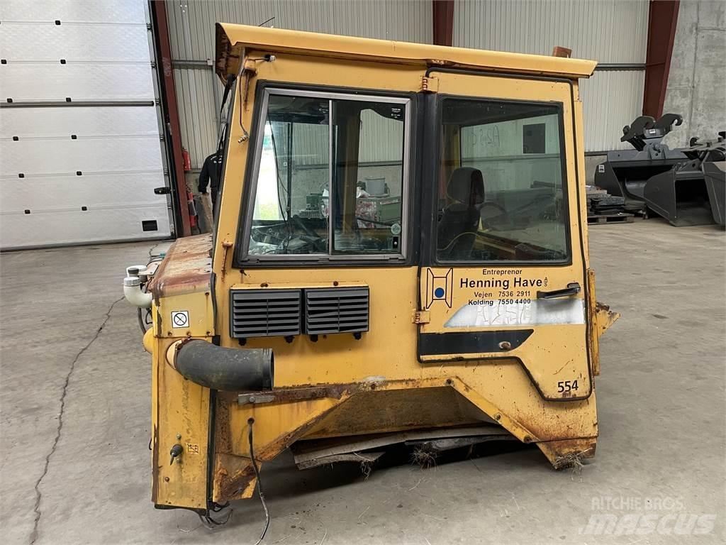  Førerhus ex. Volvo A25C 其他组件