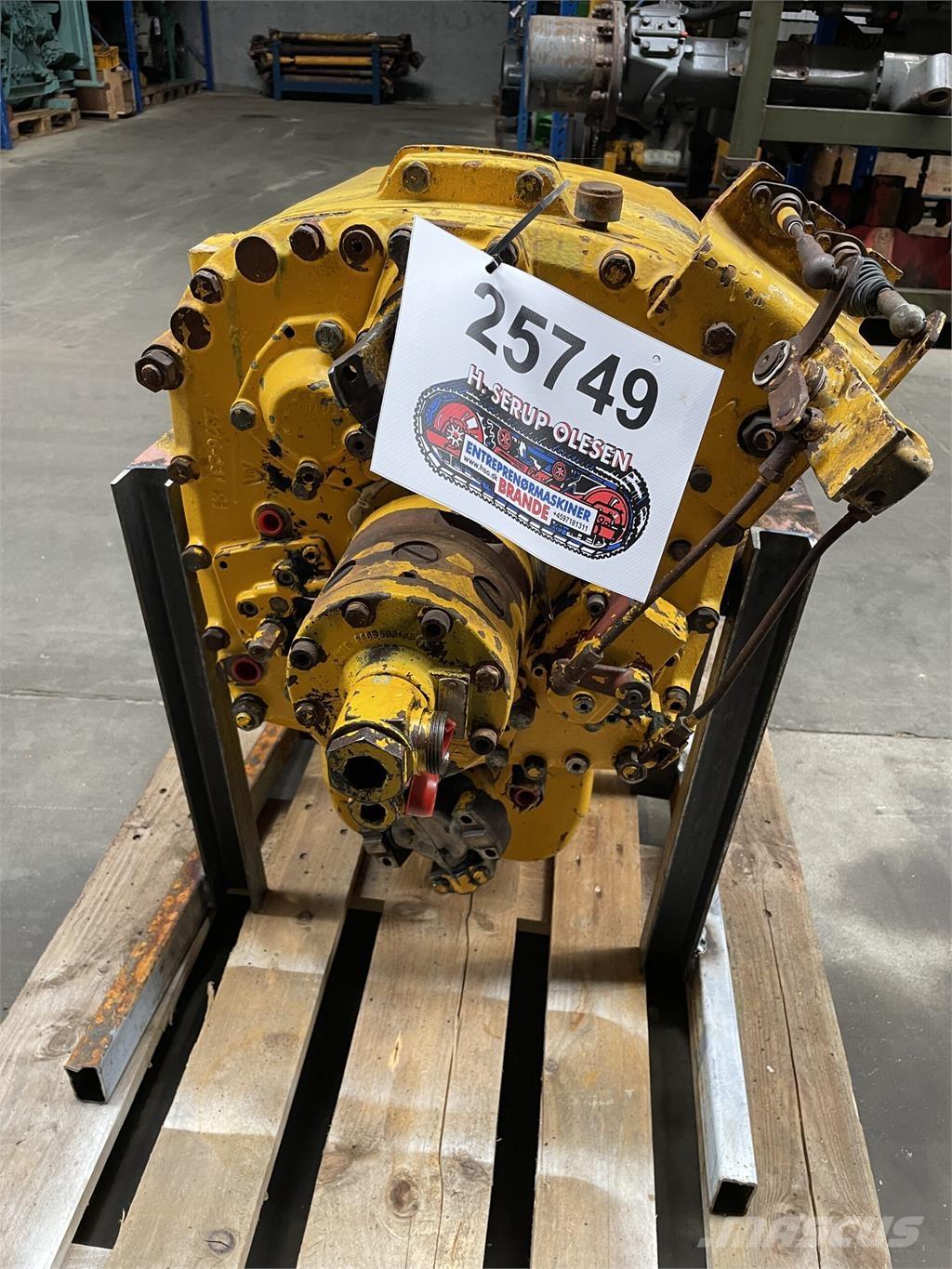 Hanomag 22C transmission 传动装置