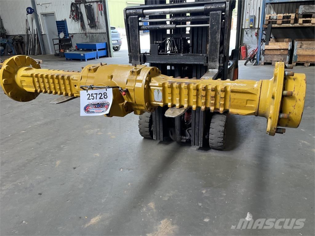Hydrema 906C frontaksel 轴