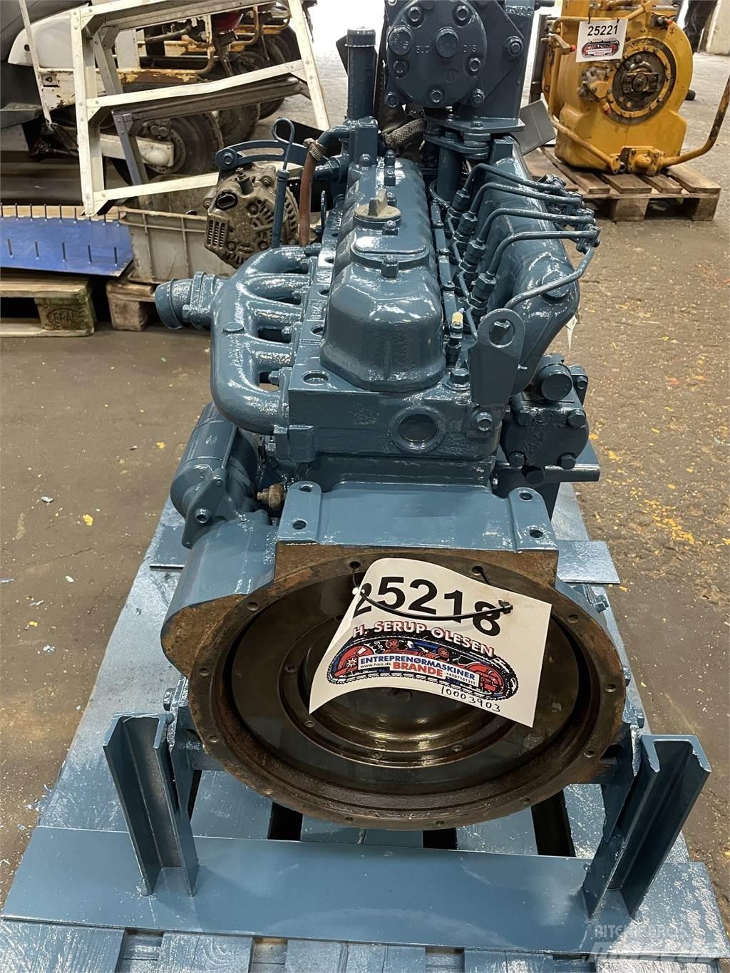 Kubota F2803 motor - 5 cyl. 发动机
