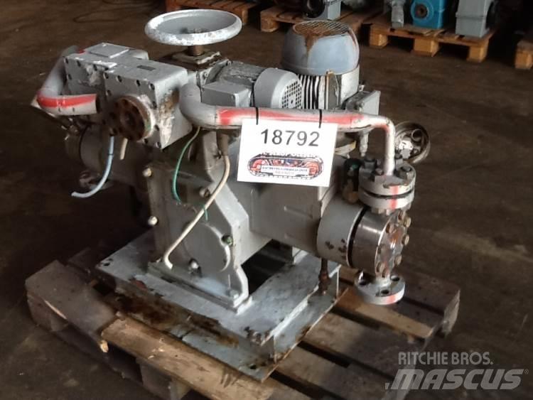 Lewa Type H4M1B pumpe 水泵