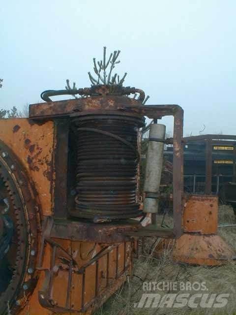 Liebherr hydr. spil - 2 stk. 吊车起重机、绞车吊货机和物料升降机