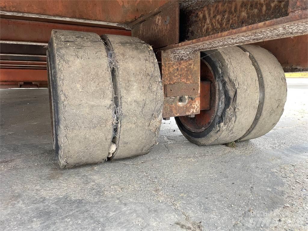 Mafi trailer 20ft - 25 ton 低平板半挂车