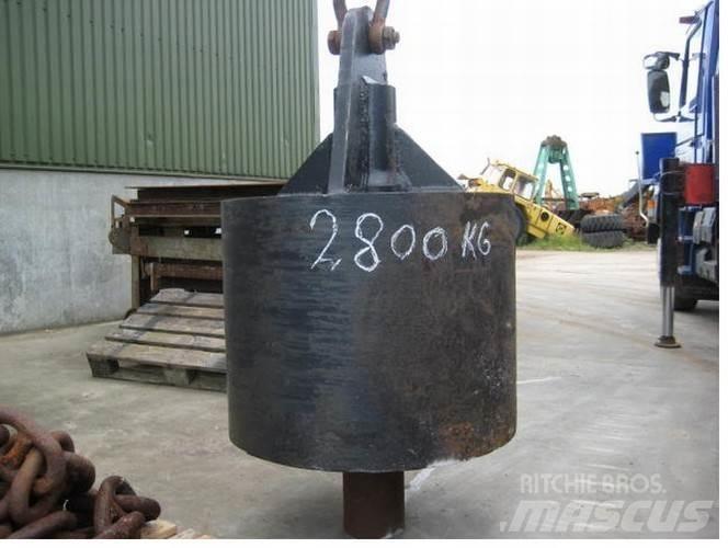  Nedbrydningskugle 2800 kg 破碎钳