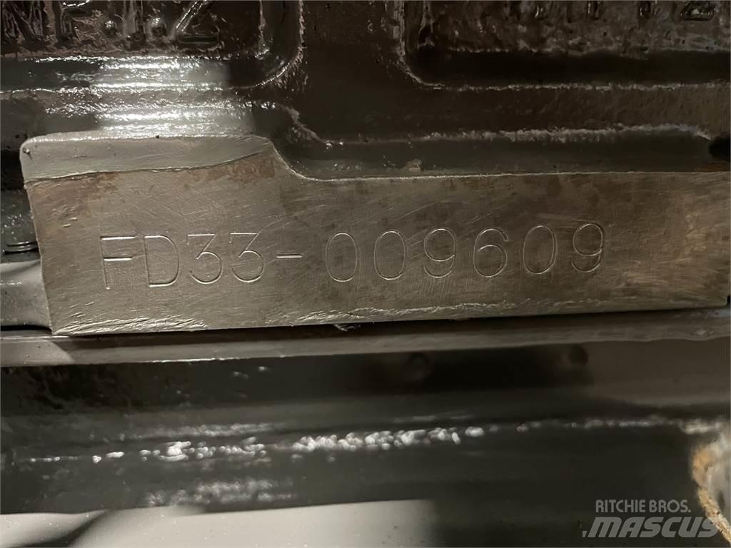 Nissan FD33 motor 发动机