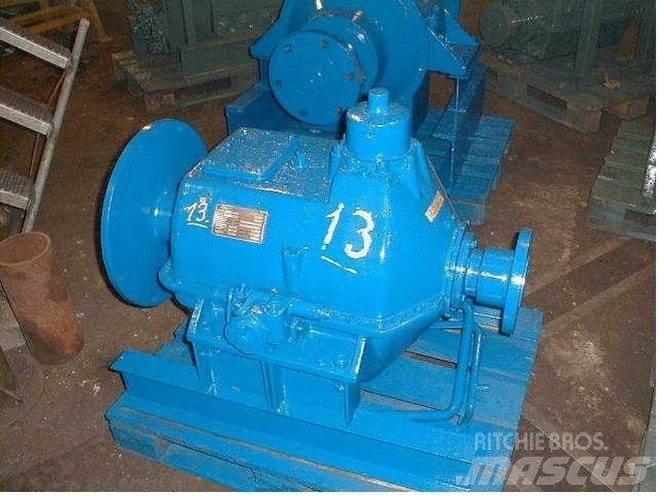 Reintjes gear no. 13 变速器