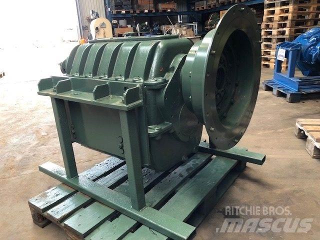 Renk gear Type WDV22 变速器