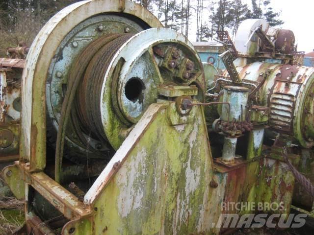  Støttebensspil ex. Storhavn 吊车起重机、绞车吊货机和物料升降机
