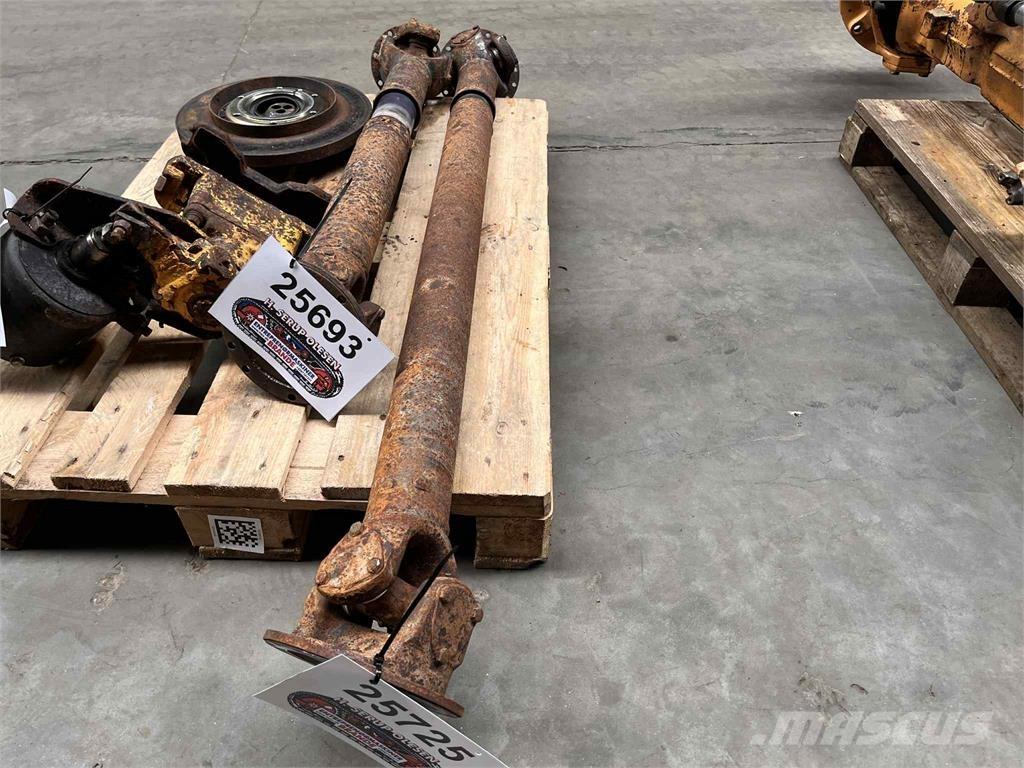 Volvo A25C 6x6 kardan 其他组件