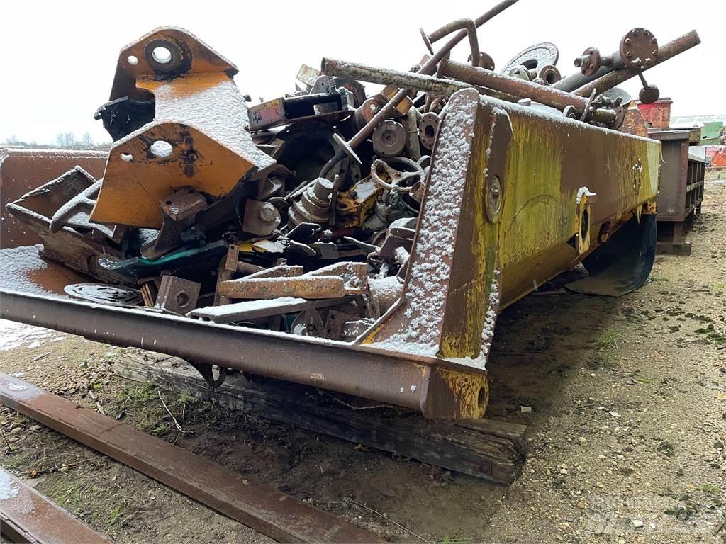 Volvo A25D dumperkasse 翻斗车\公路型自卸车
