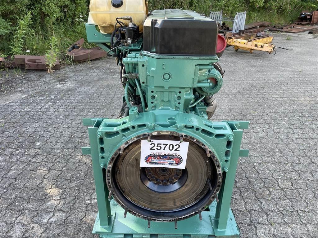 Volvo D12 motor, komplet 发动机