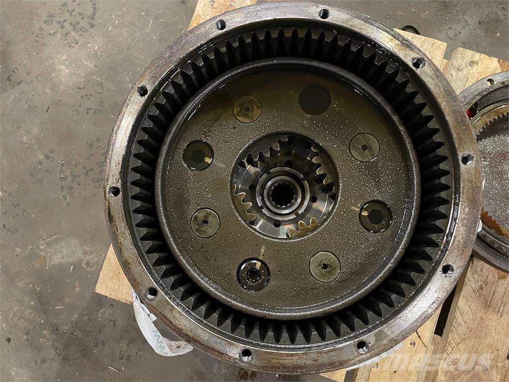 Volvo EC230B Køregear 传动装置