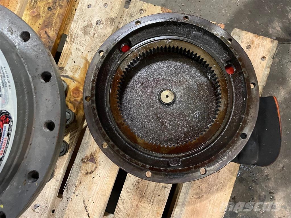 Volvo EC230B Køregear 传动装置