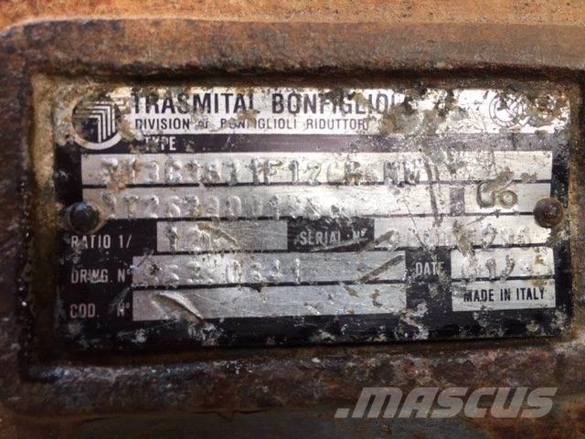 Volvo EC340 Køregear 传动装置