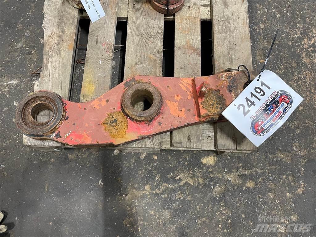Volvo L120 Link Arm 其他组件