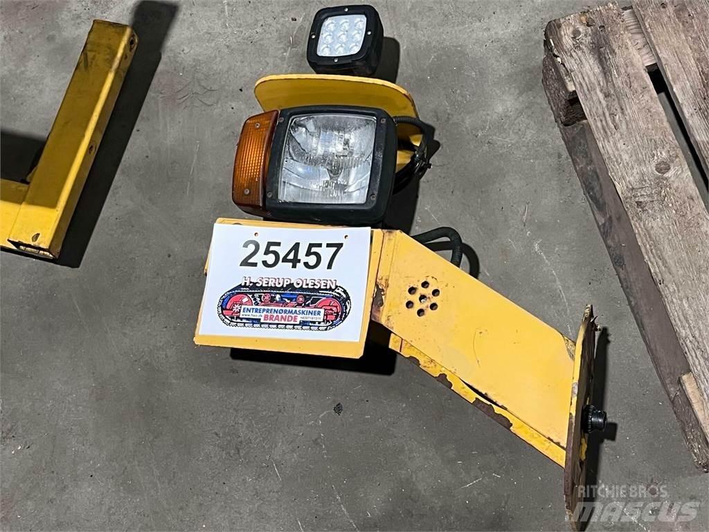 Volvo L120F frontlygte 电子设备