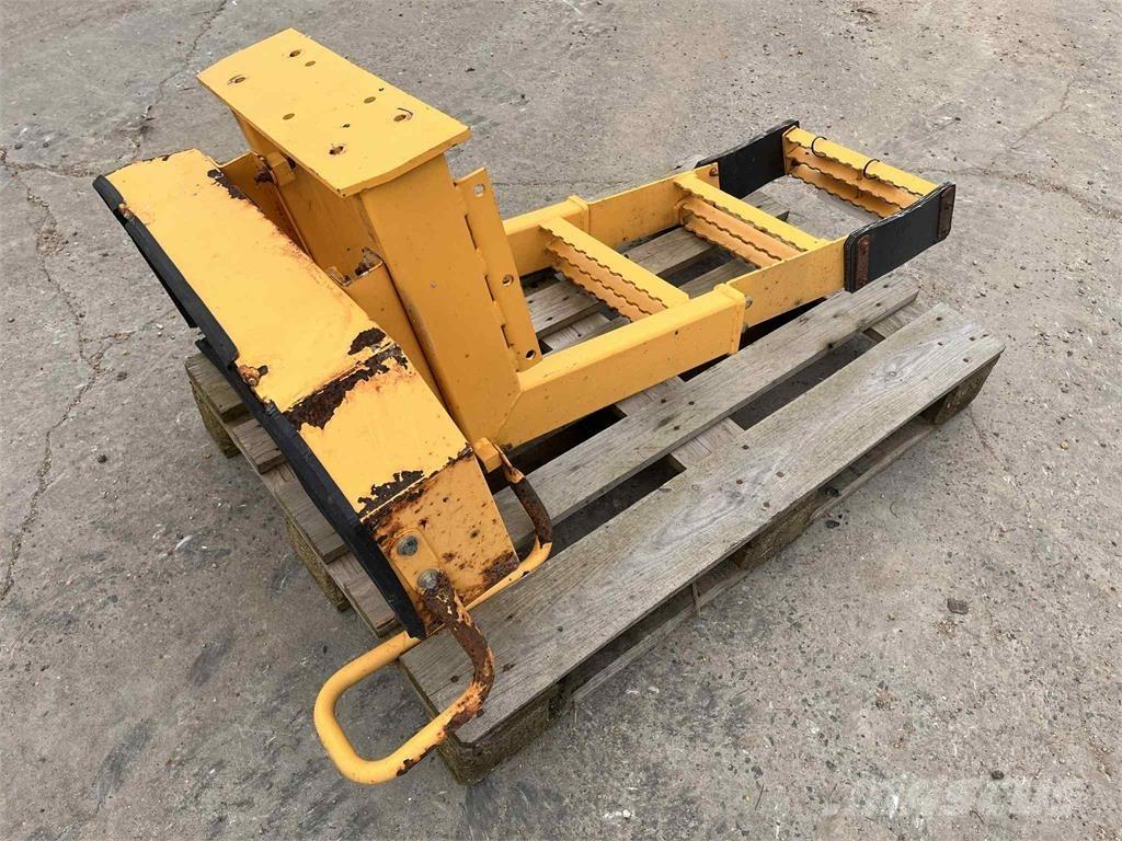Volvo L220E trappe 其他组件