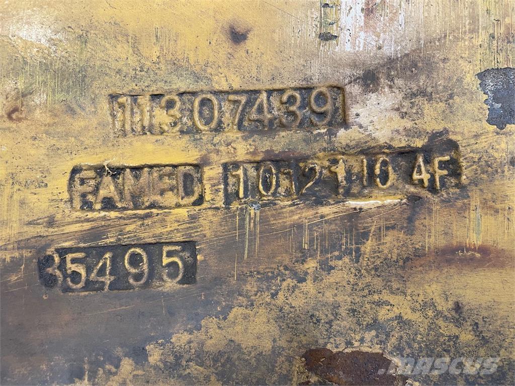 Volvo L35B ballastklods 其他组件