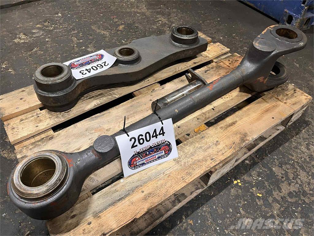 Volvo L90C link 其他组件