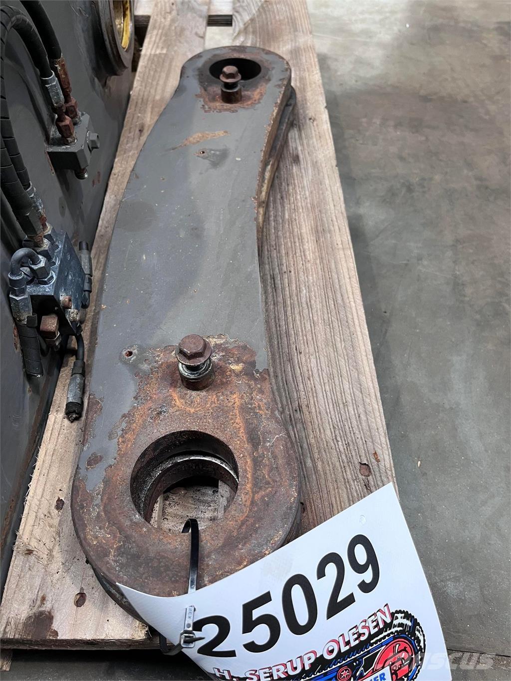 Volvo L90E Link 其他组件