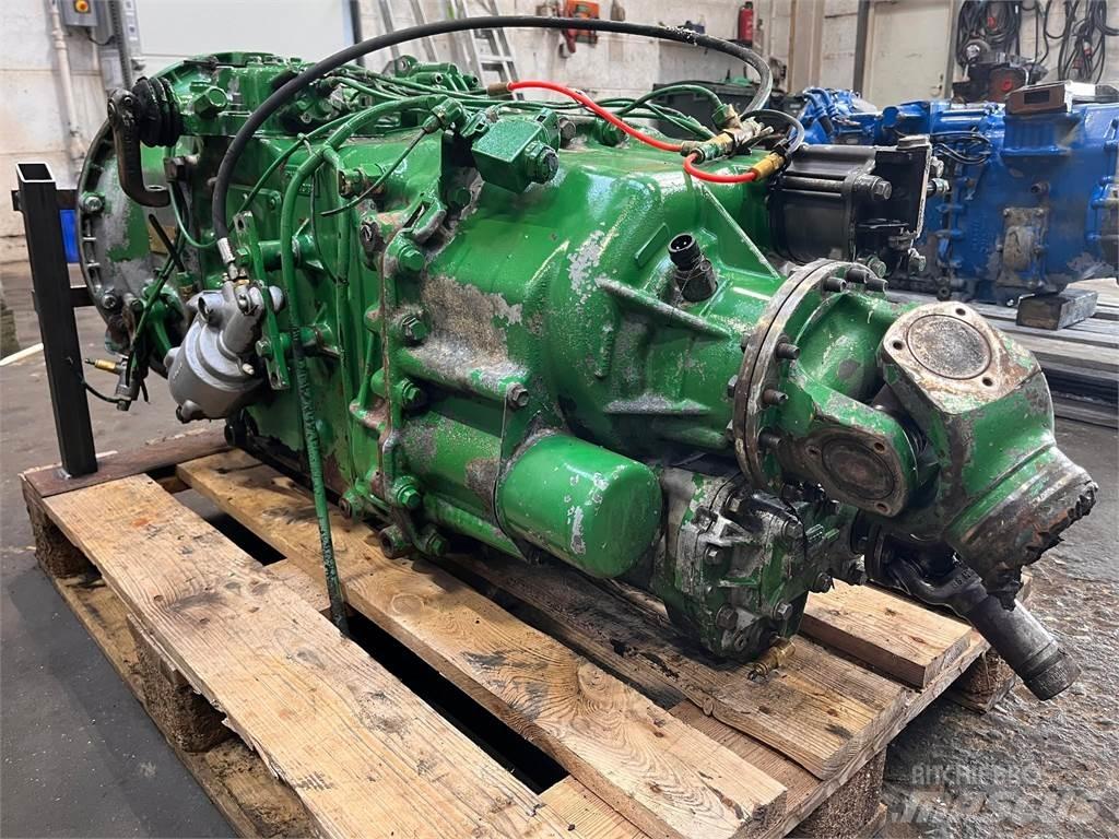 Volvo SR1700 transmission 传动装置