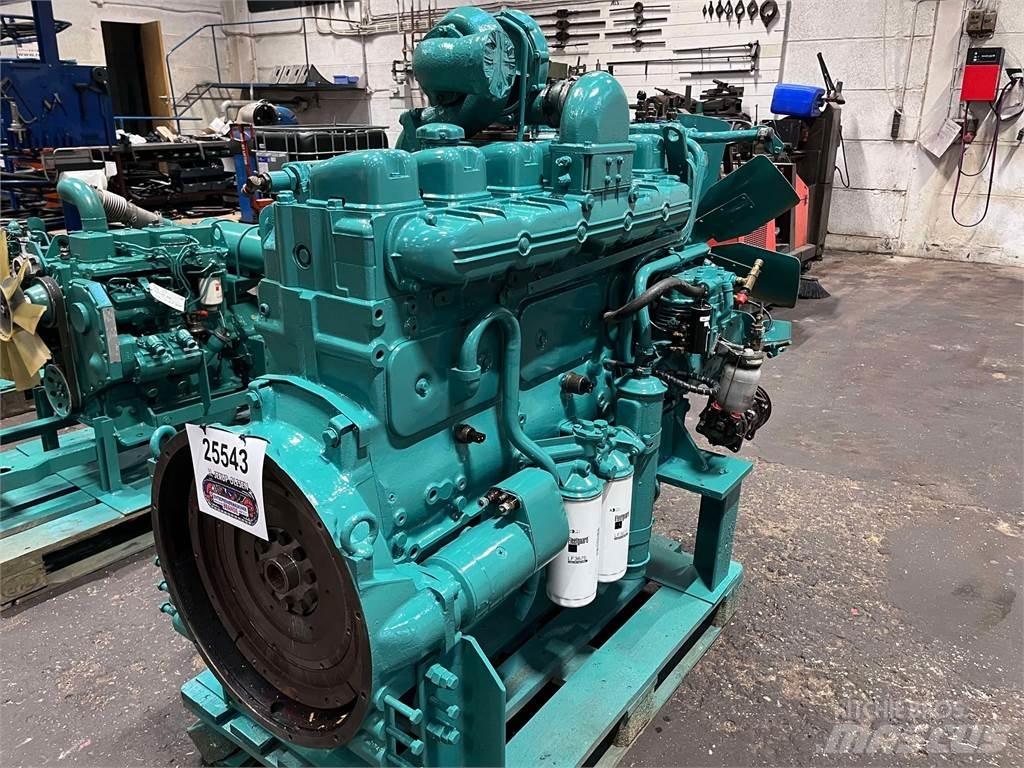 Volvo TD121G motor 发动机