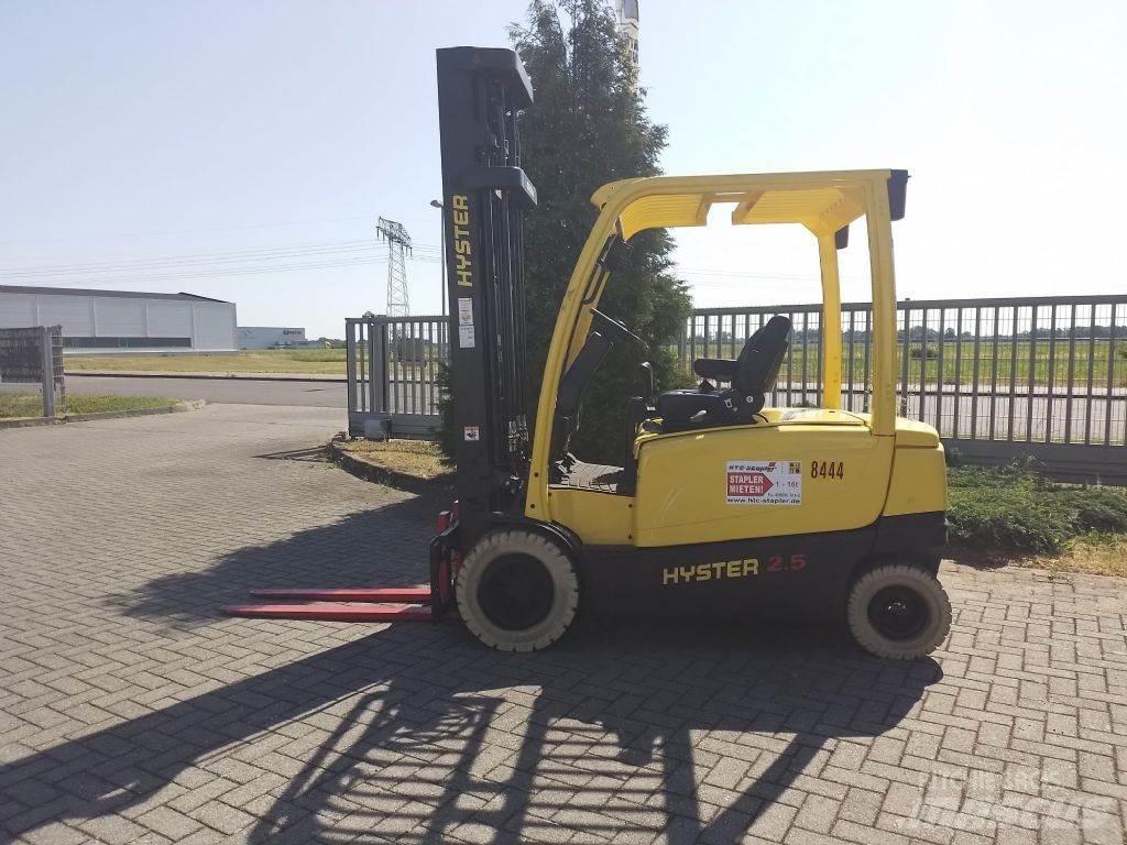Hyster J2.5XN 电动叉车