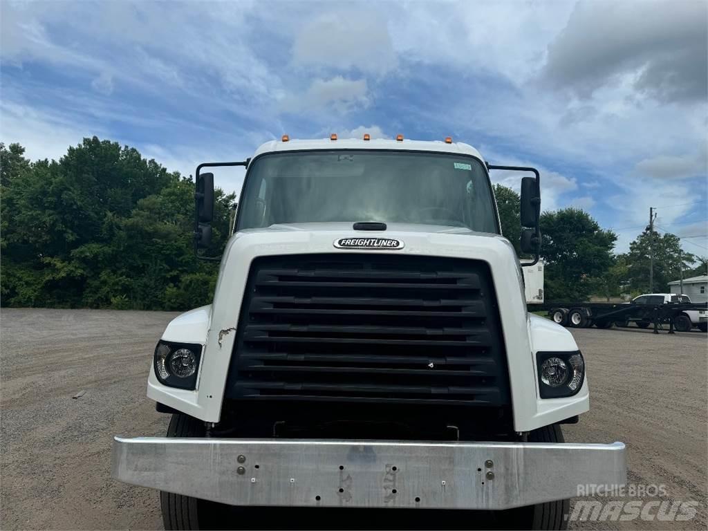 Freightliner 108SD 市政车
