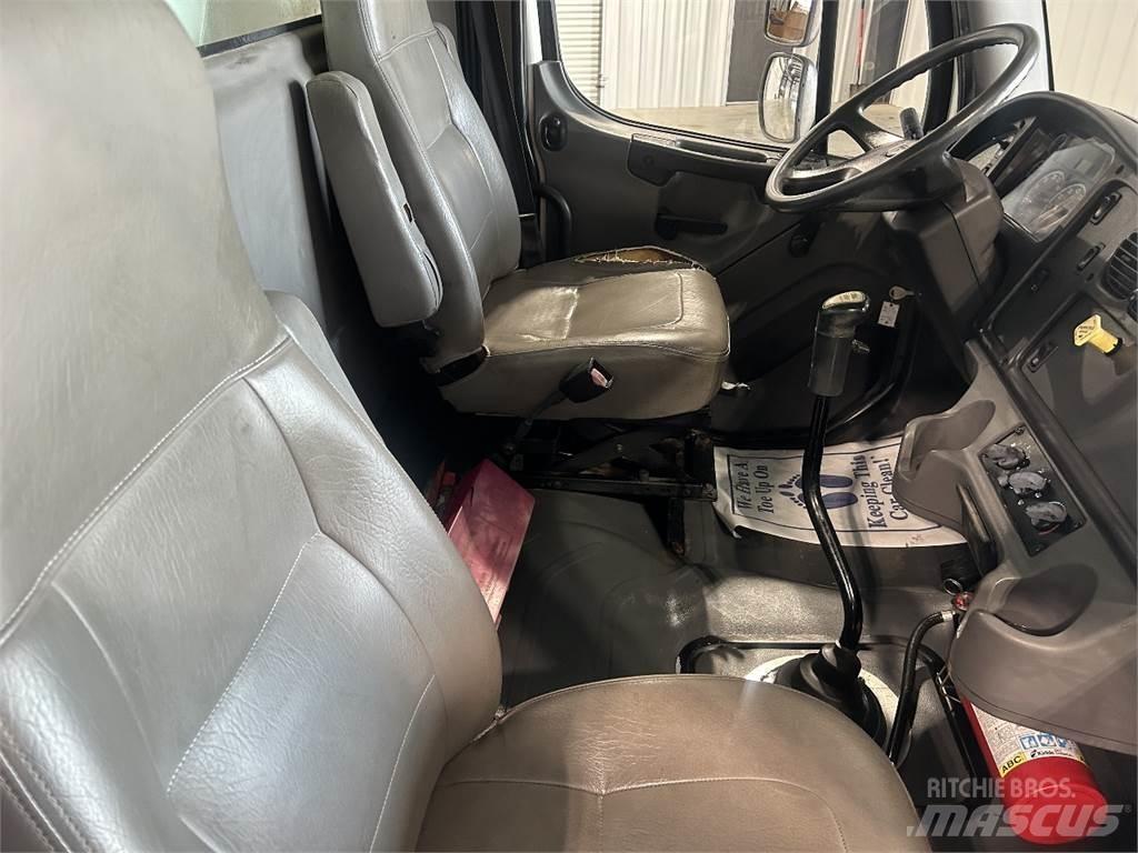Freightliner M2 其他货车