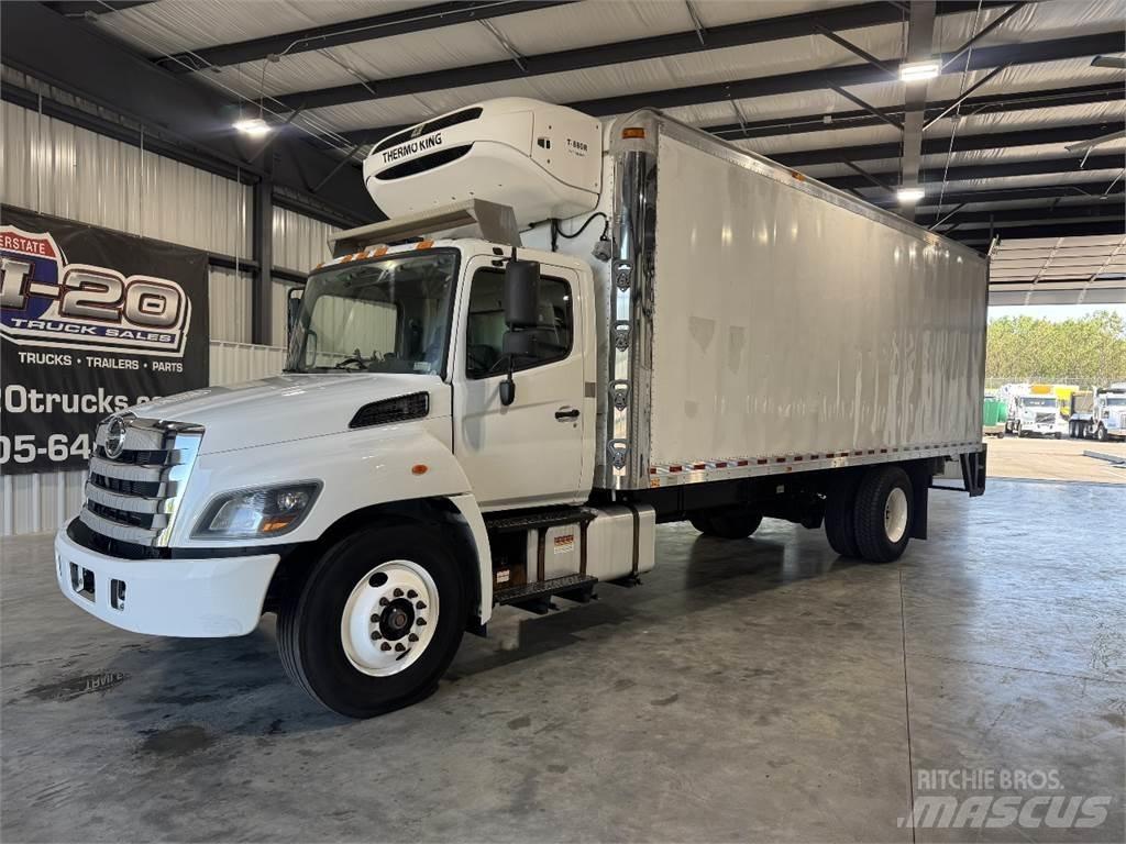 Hino 268 冷藏车