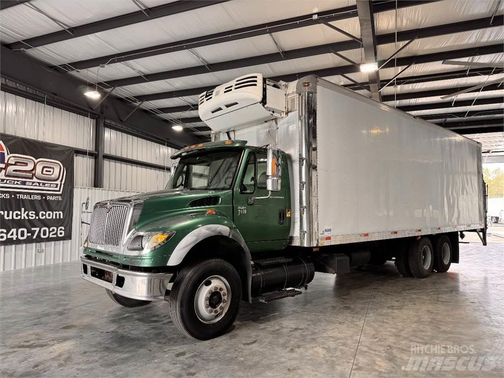 International 7600 冷藏车