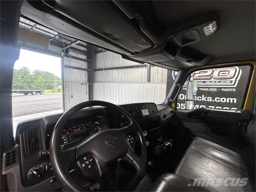 International MV 厢式货车