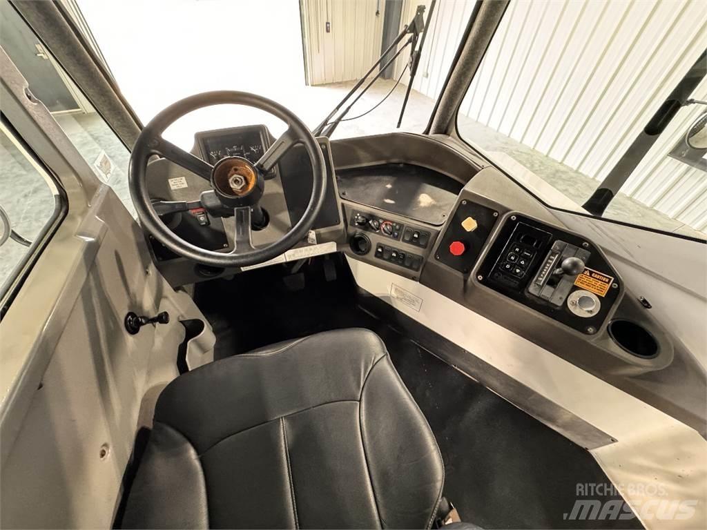 Kalmar T2 码头牵引车