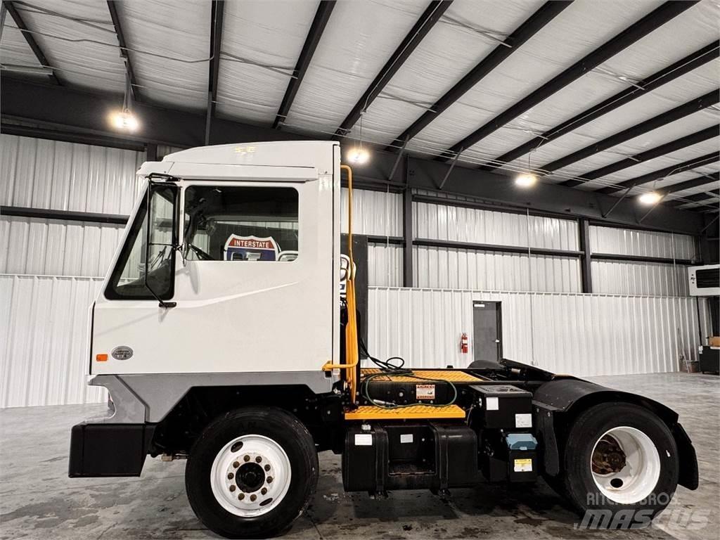 Kalmar T2 码头牵引车