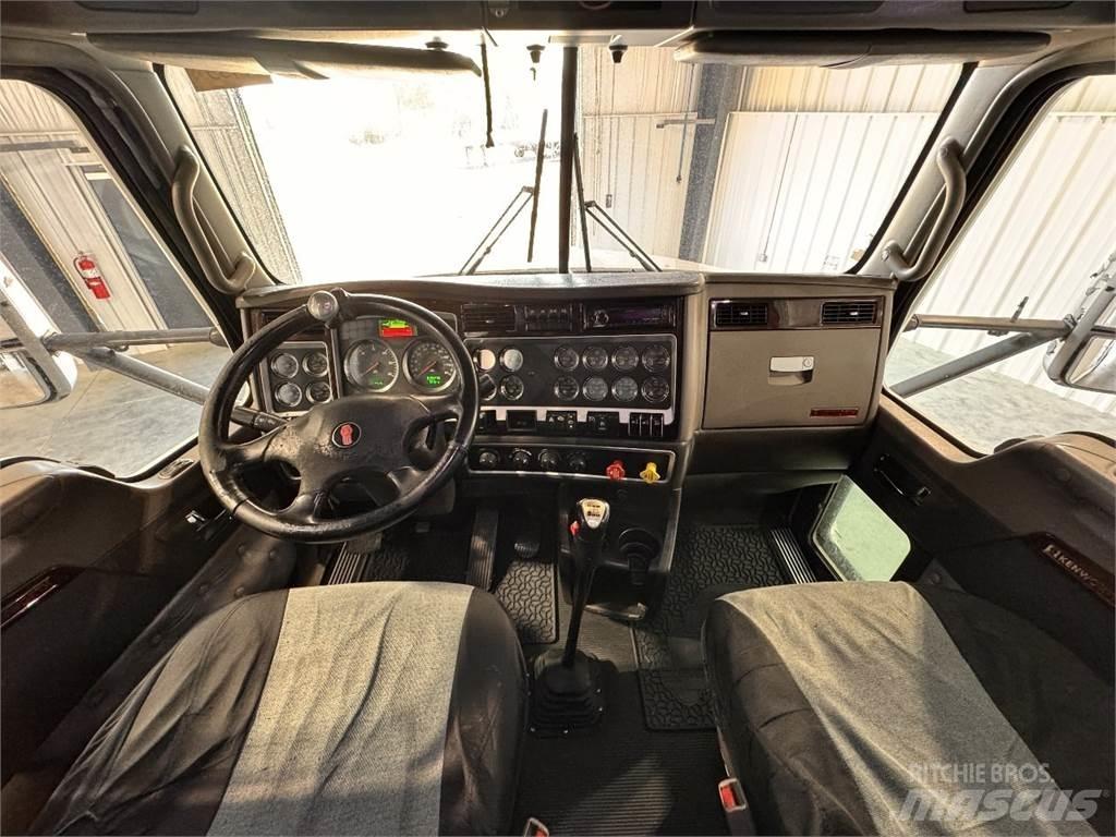 Kenworth T660 牵引车