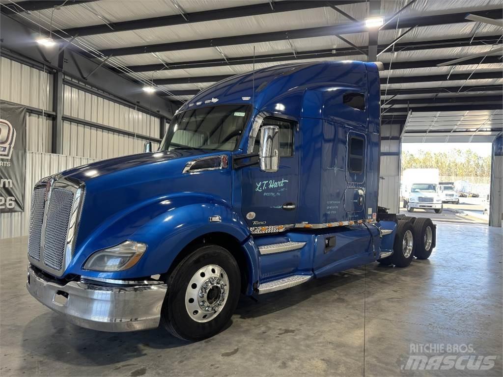 Kenworth T680 牵引车