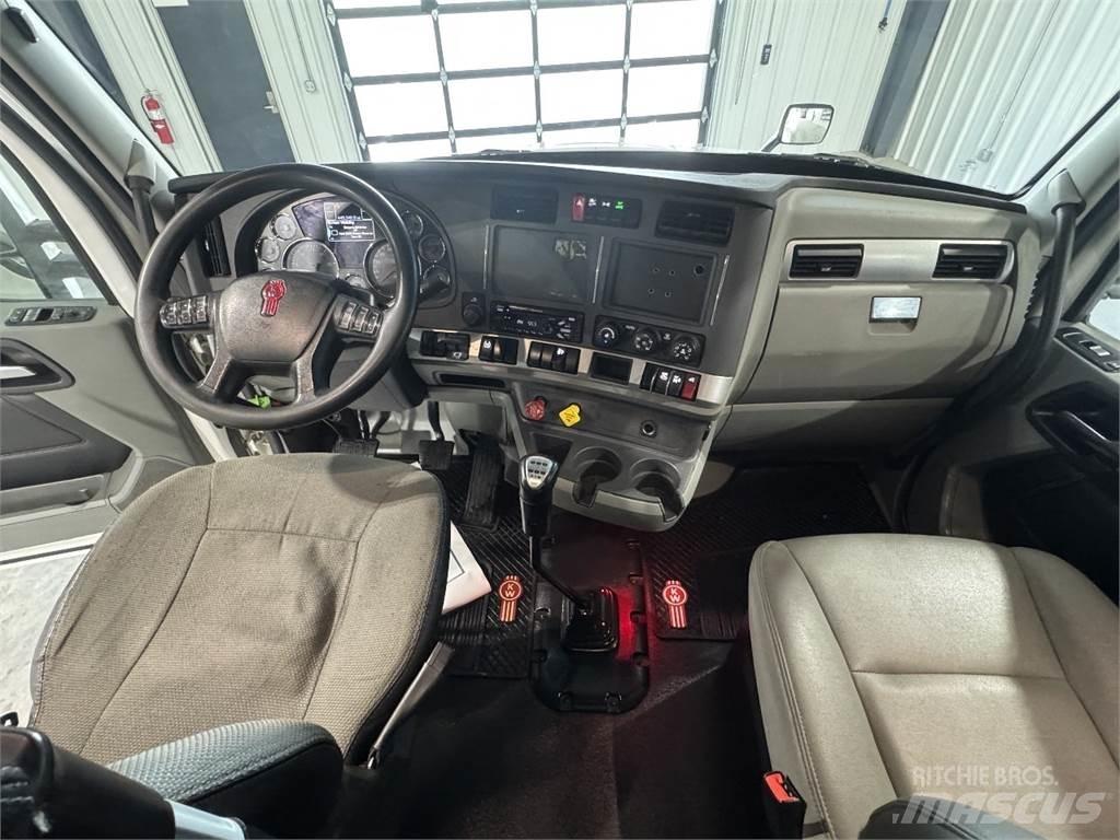 Kenworth T680 牵引车