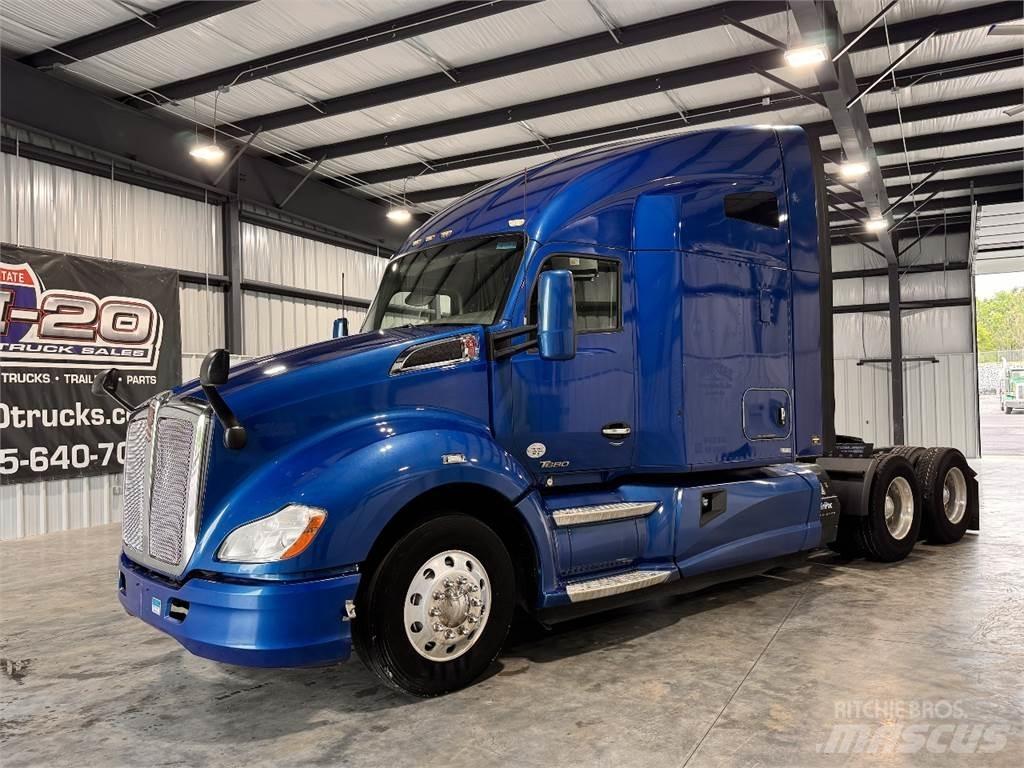 Kenworth T680 牵引车