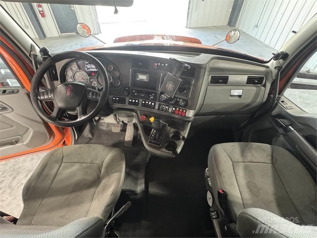 Kenworth T680 牵引车
