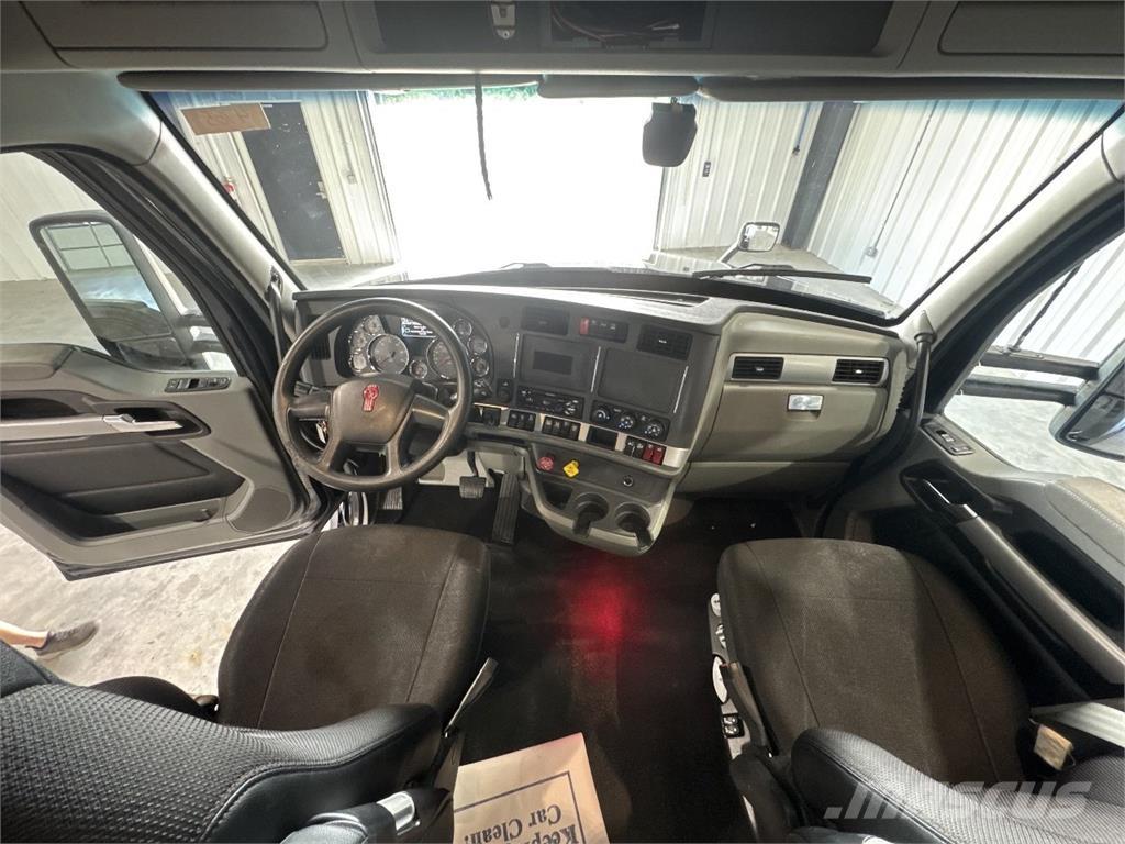 Kenworth T680 牵引车