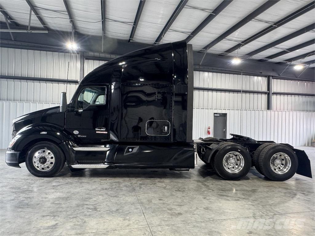 Kenworth T680 牵引车