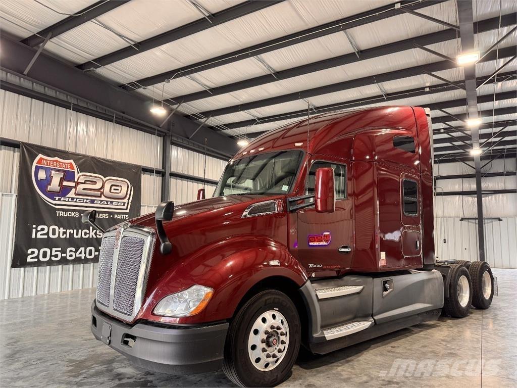 Kenworth T680 牵引车