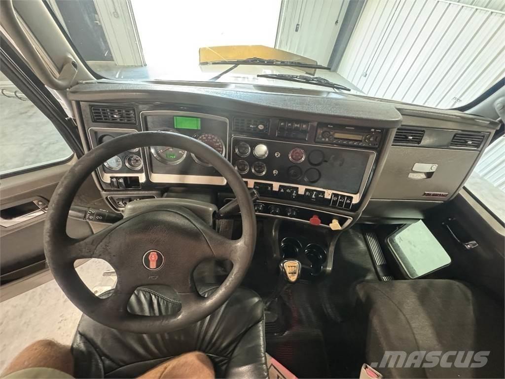 Kenworth T800 牵引车