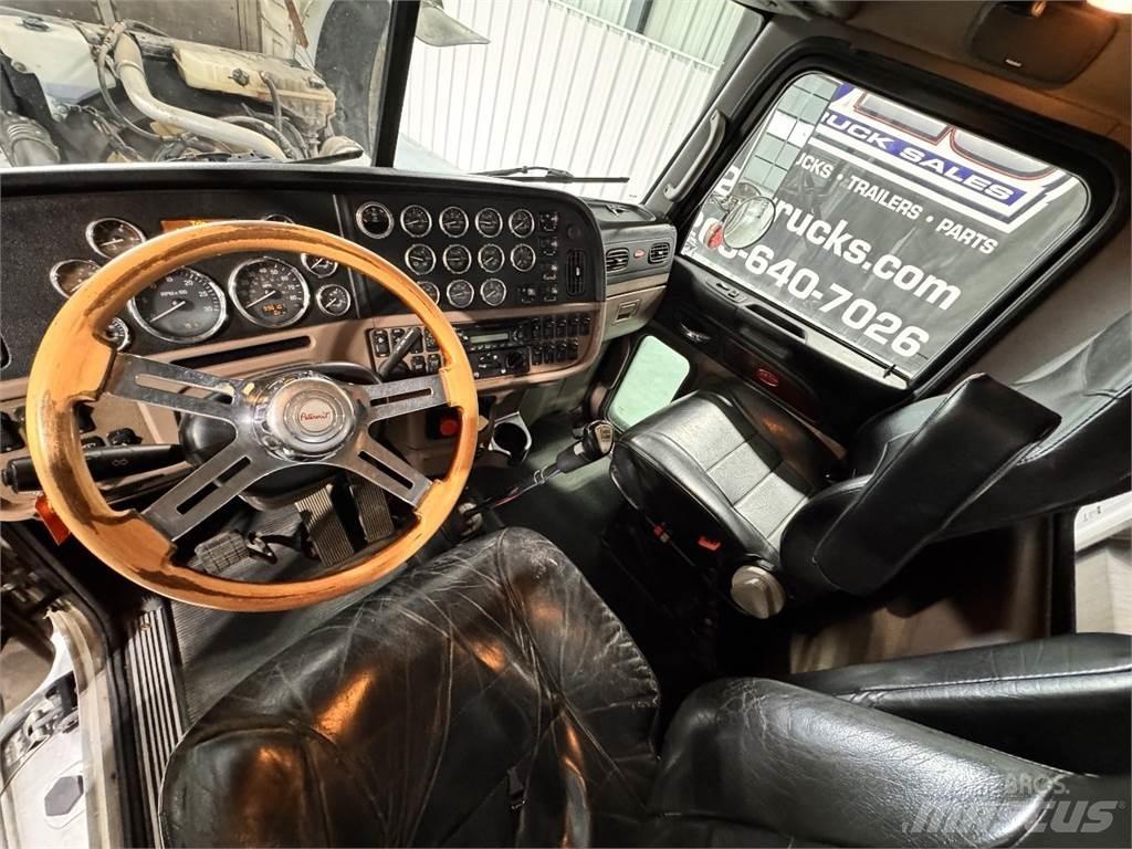 Peterbilt 389 牵引车