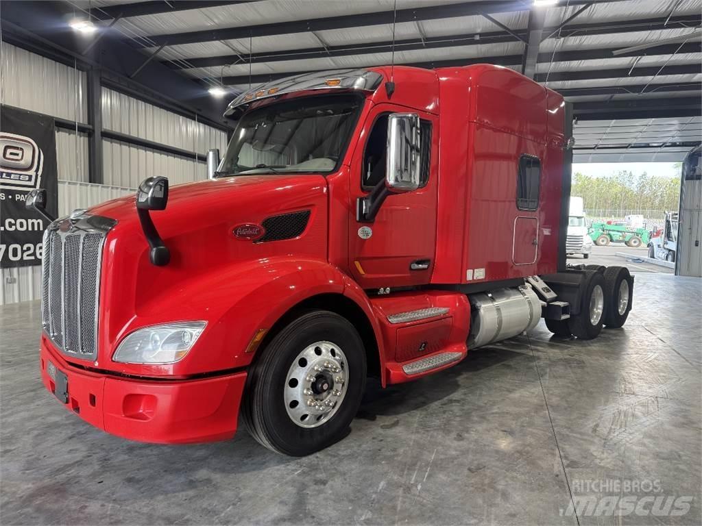 Peterbilt 579 牵引车