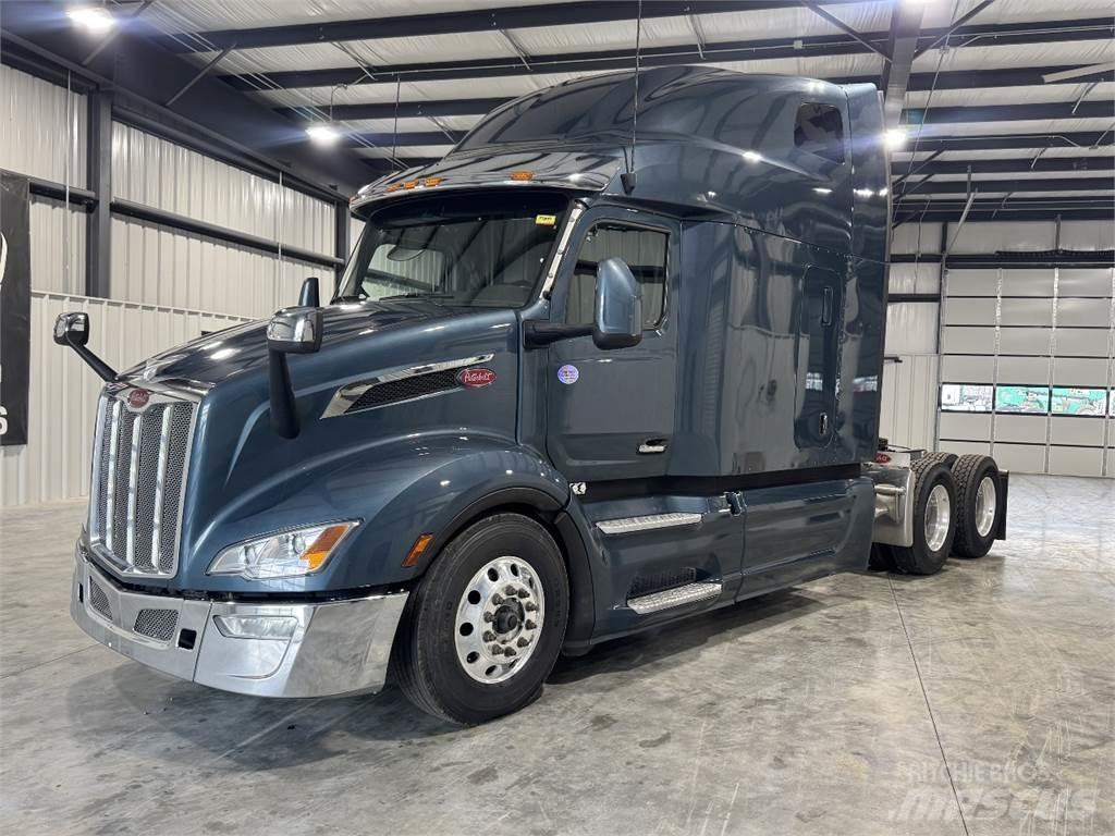 Peterbilt 579 牵引车